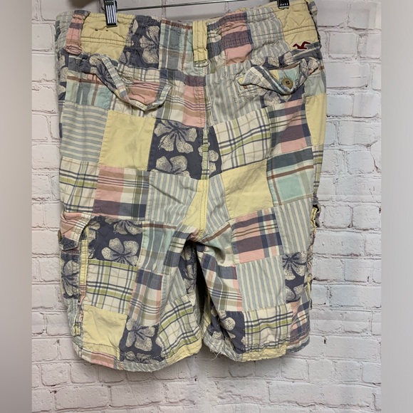 Vintage Hollister Hawaiian Pastel Madras Cargo Shorts Size 33 - Picture 9 of 9